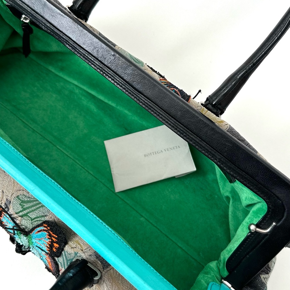 Bottega Veneta Black and Teal Butterfly Shoulder Bag - Picture 9 of 16